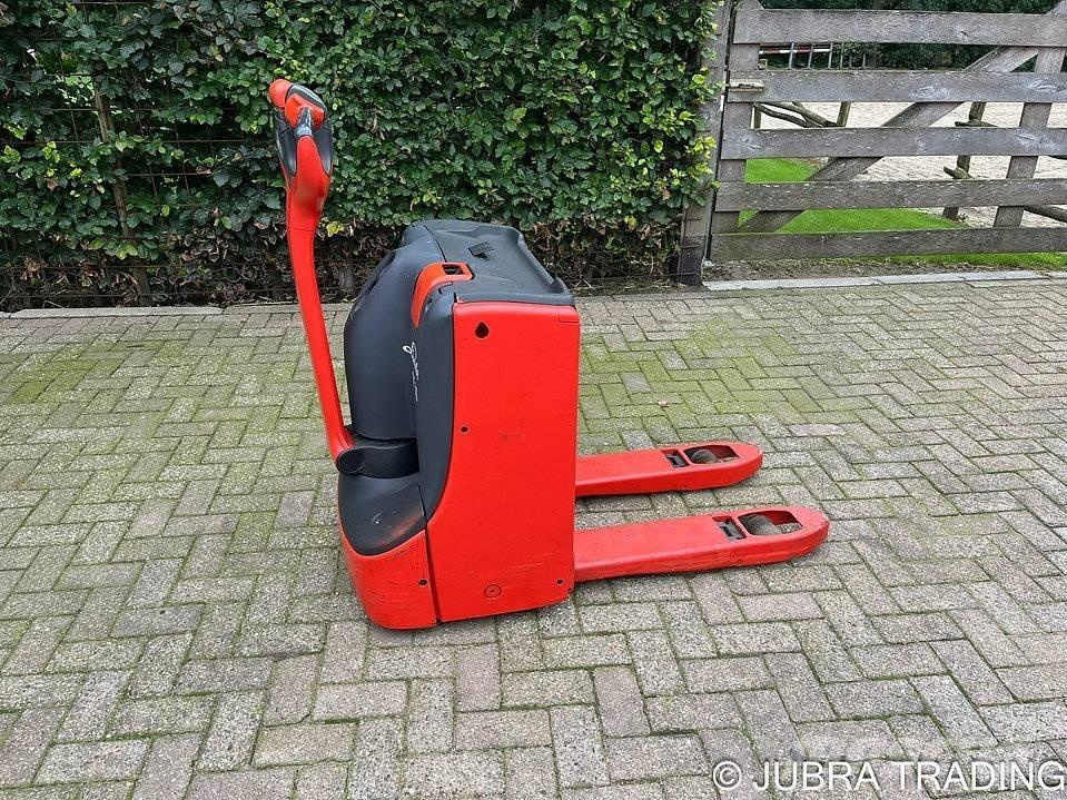 Linde T16 معدات التكديس الجوالة
