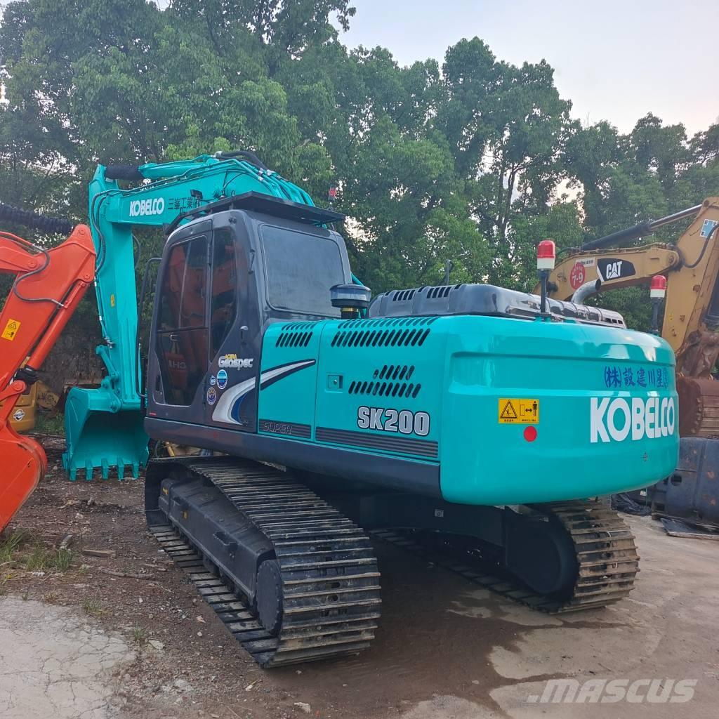 Kobelco SK 200 حفارات زحافة
