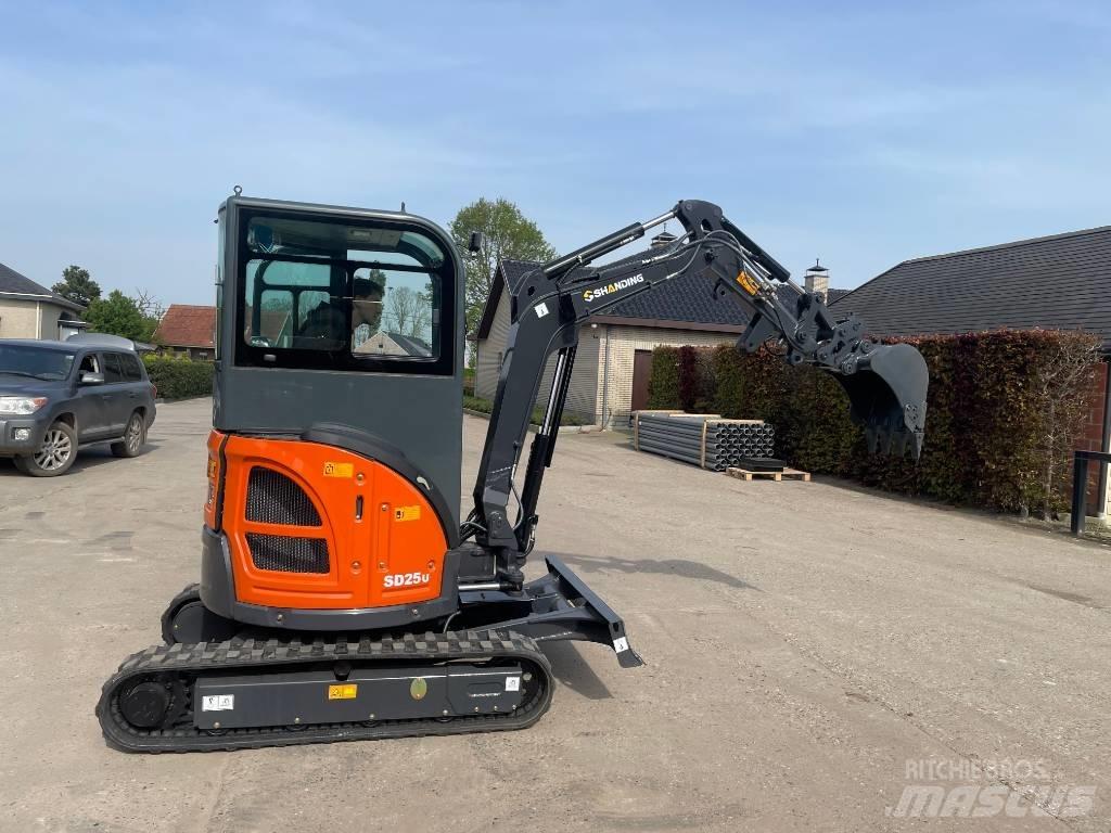 Shantui sd 25 u حفارات صغيرة أقل من 7 طن (حفارات صغيرة)