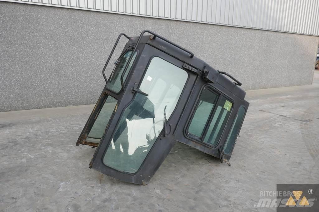 CAT 158-7696 كابينة والداخلية
