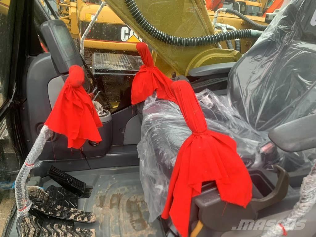 CAT 329 D حفارات زحافة