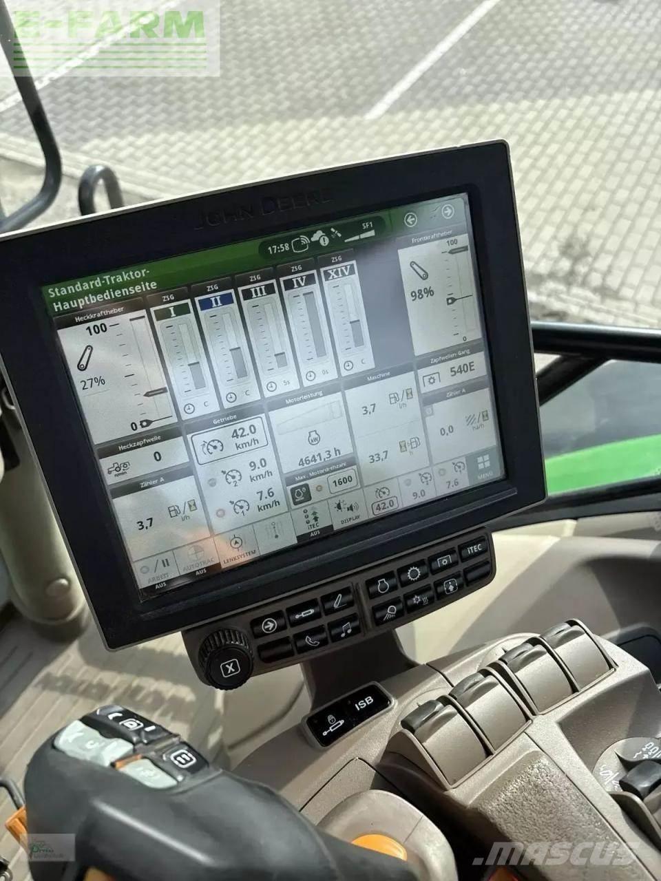 John Deere 6215r الجرارات