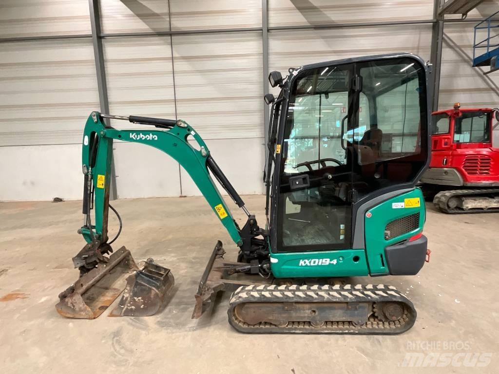 Kubota KX 019-4 حفارات صغيرة أقل من 7 طن (حفارات صغيرة)