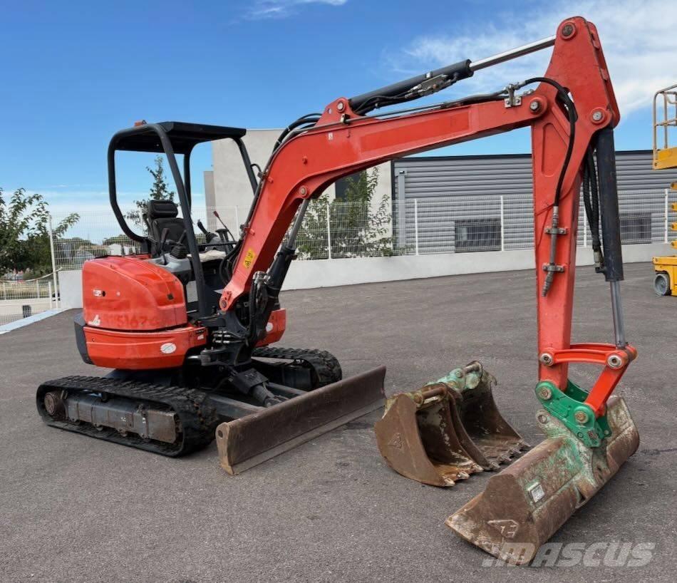 Kubota U 35-3 A حفارات صغيرة أقل من 7 طن (حفارات صغيرة)