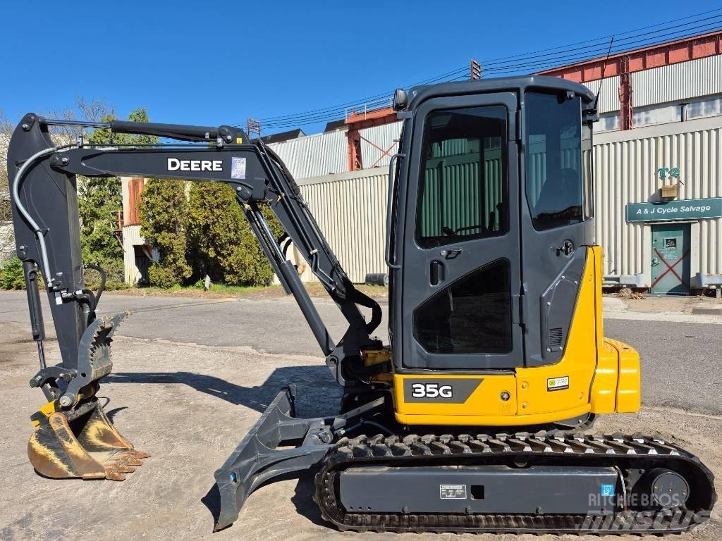 John Deere 35 G حفارات زحافة