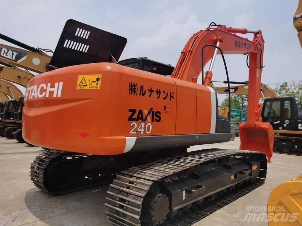 Hitachi ZX 240 حفارات زحافة
