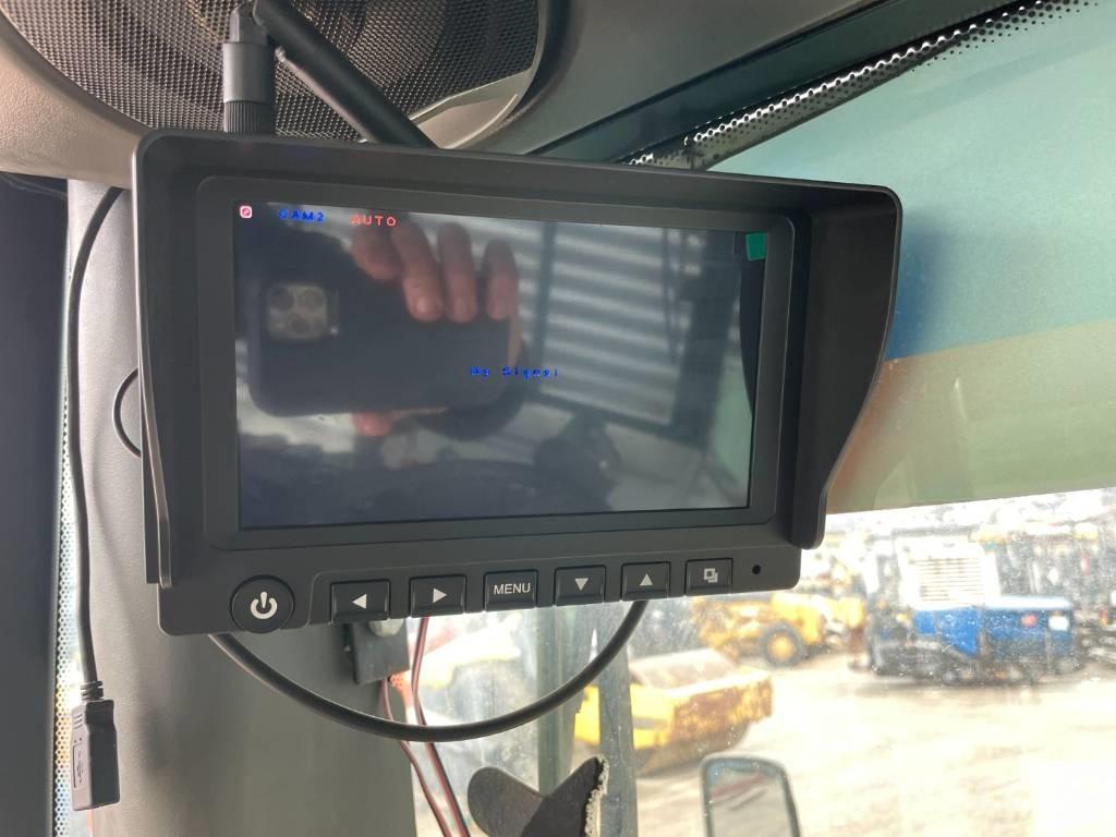 Dynapac CC524HF مداحل ثنائية الاسطوانة