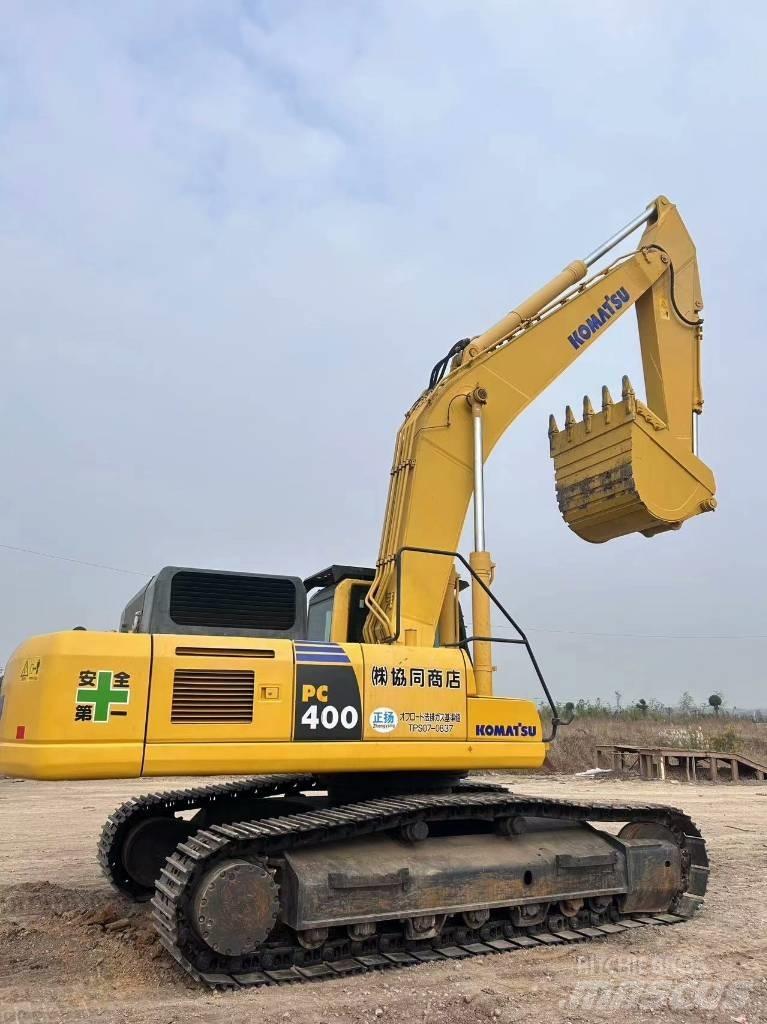 Komatsu PC 400-8 حفارات زحافة