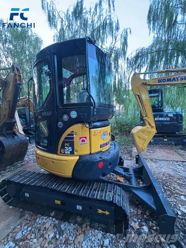 Komatsu PC 35 حفارات صغيرة أقل من 7 طن (حفارات صغيرة)