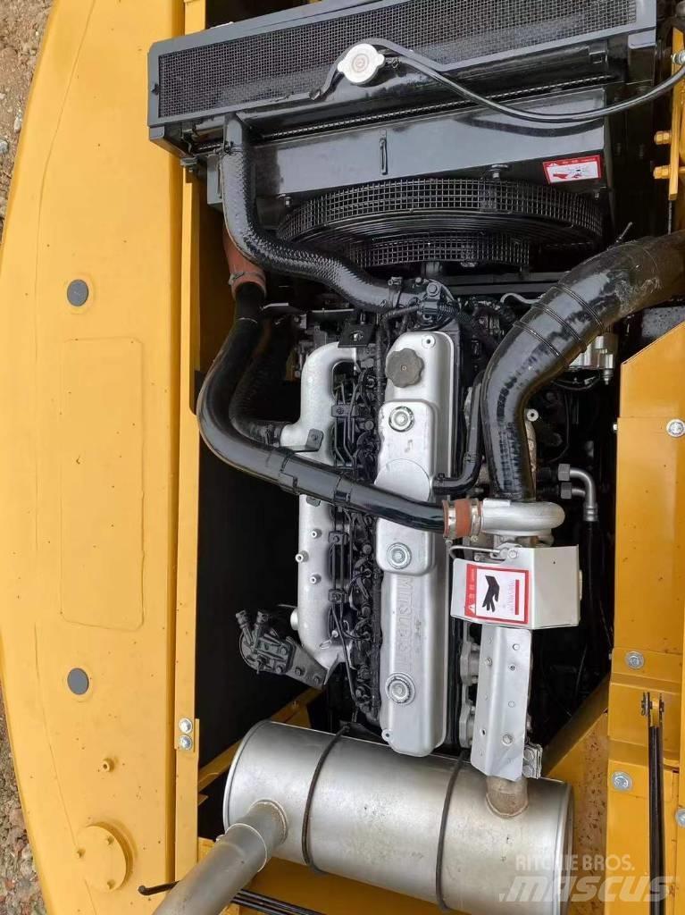 Sany SY 205C PRO حفارات زحافة