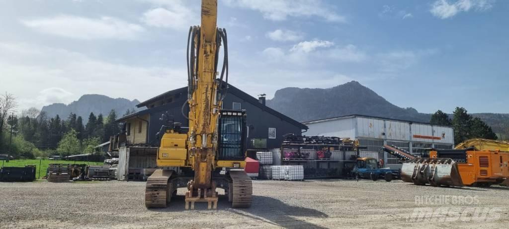 Komatsu HB 365LC-3 حفارات زحافة