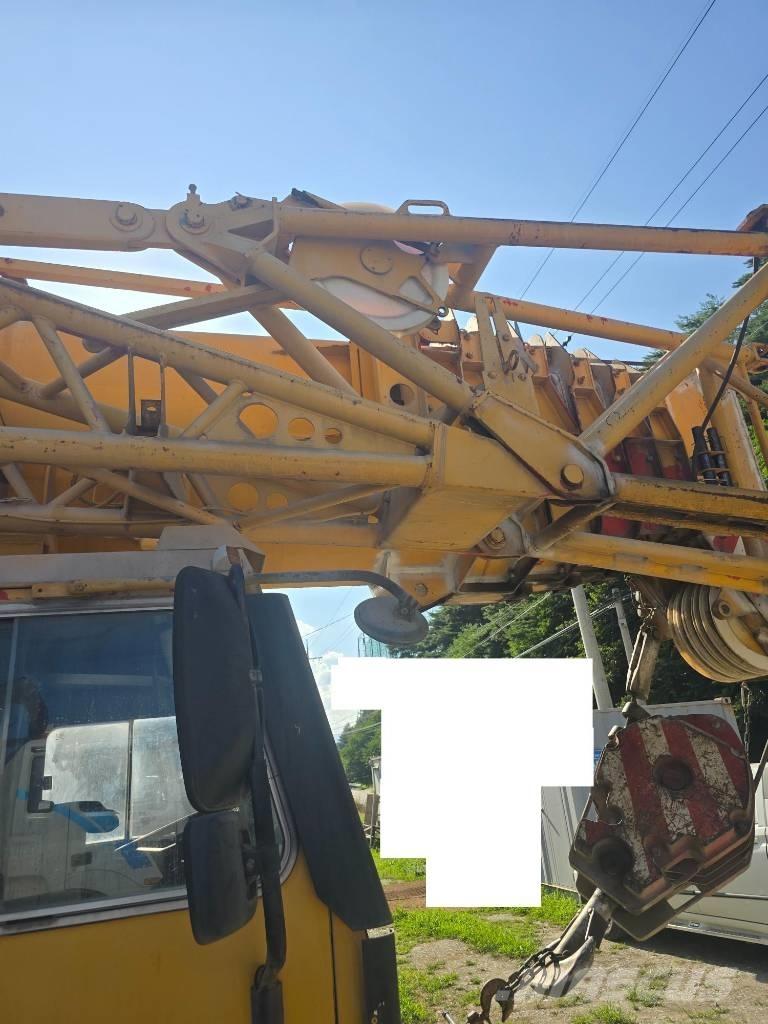 Liebherr LTM 1090 رافعات صالحة لكل أنواع الطرق