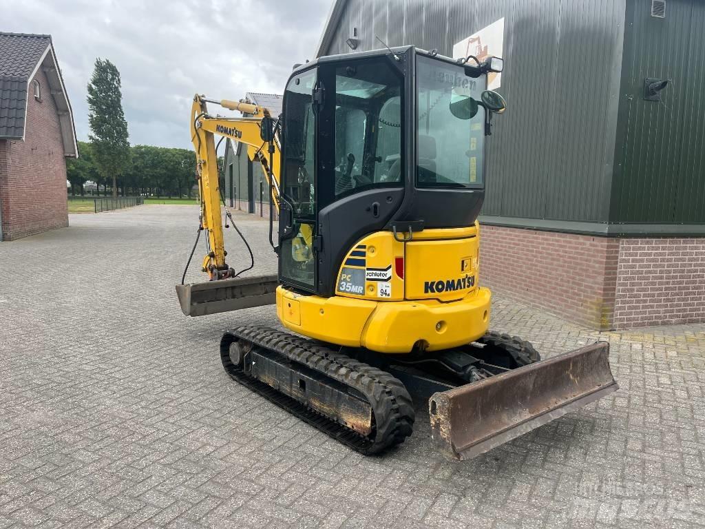 Komatsu PC 35 MR-5 حفارات صغيرة أقل من 7 طن (حفارات صغيرة)