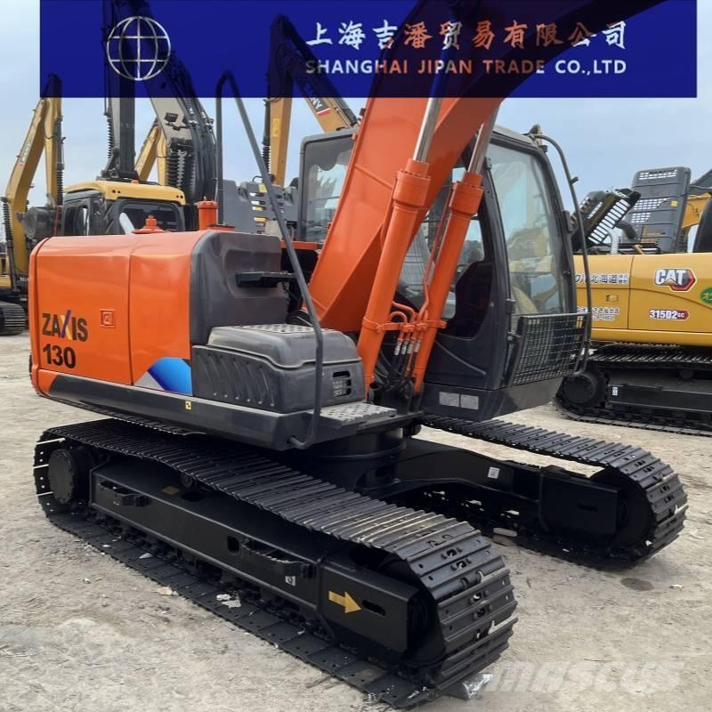 Hitachi ZX 130 حفارات زحافة
