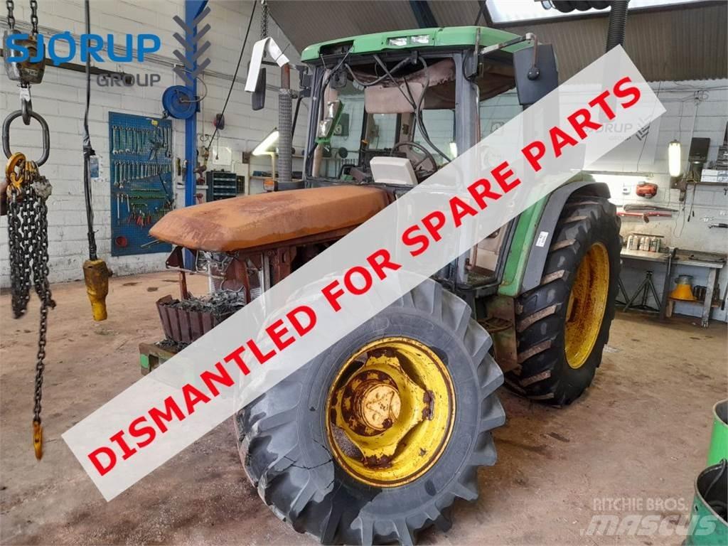 John Deere 6310 الجرارات