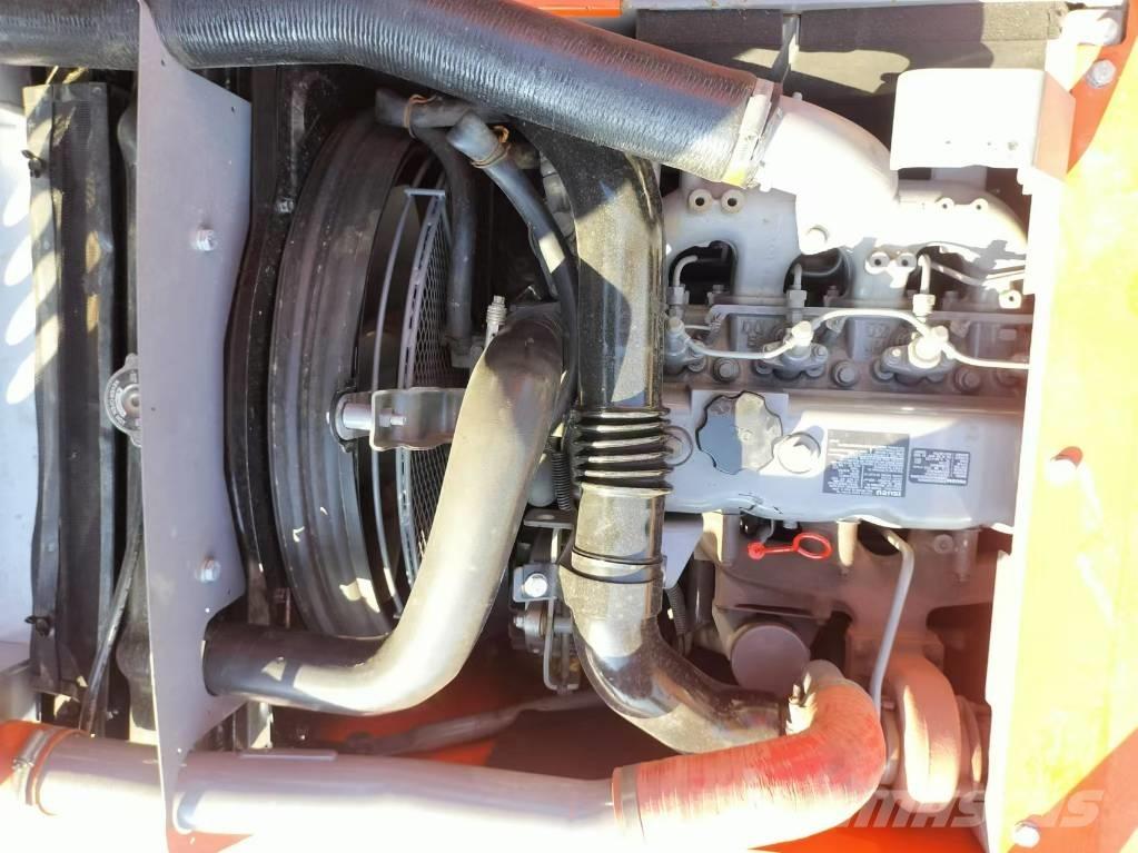 Hitachi ZX 120 حفارات زحافة