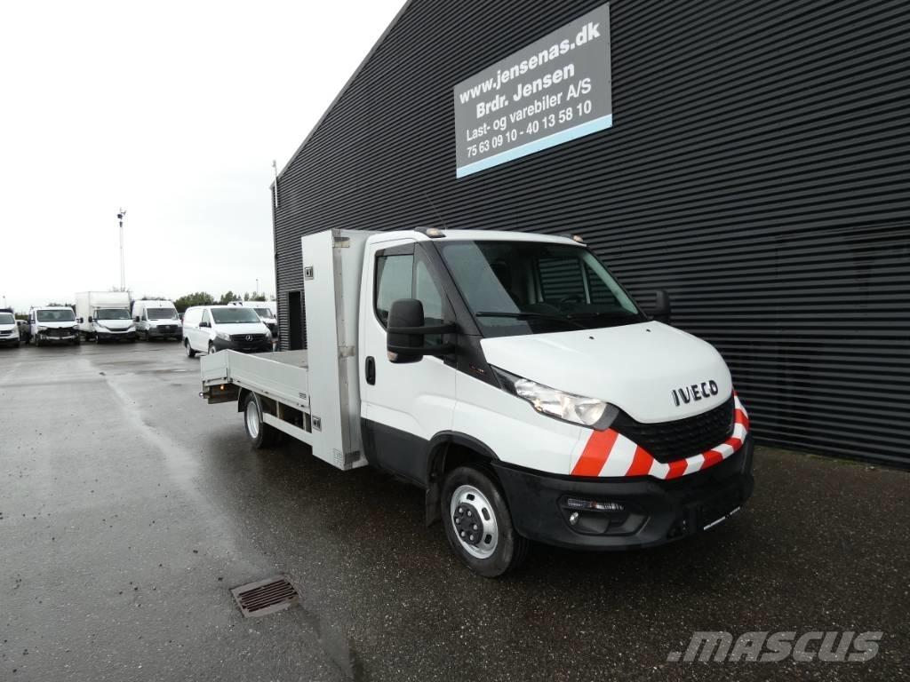 Iveco 50C 18 مركبات النقل