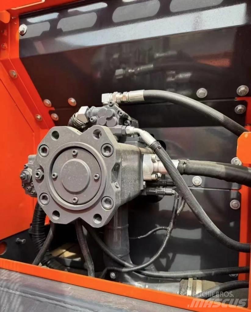 Doosan DX 225 حفارات زحافة