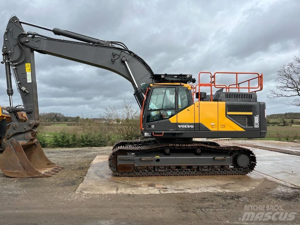 Volvo EC 380 E حفارات زحافة