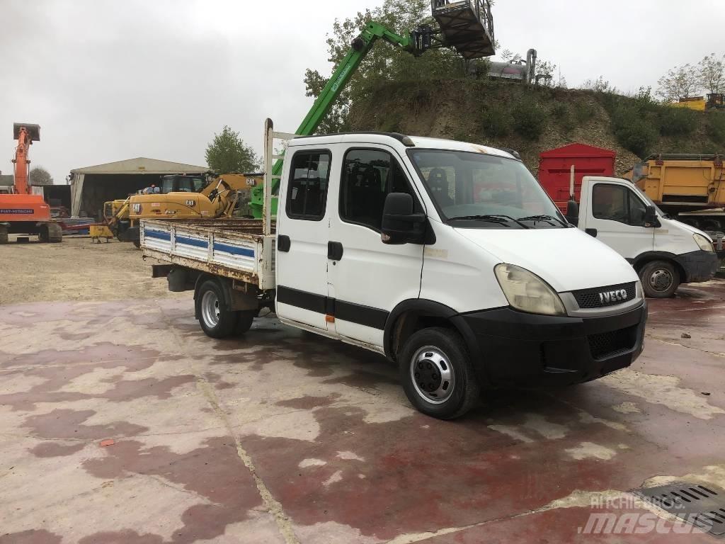 Iveco Daily 35-110 شاحنات ذات هيكل صندوقي