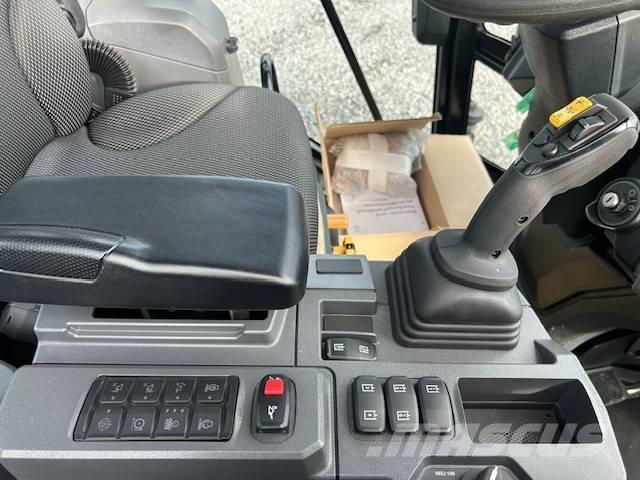 CAT 908 لوادر بعجل