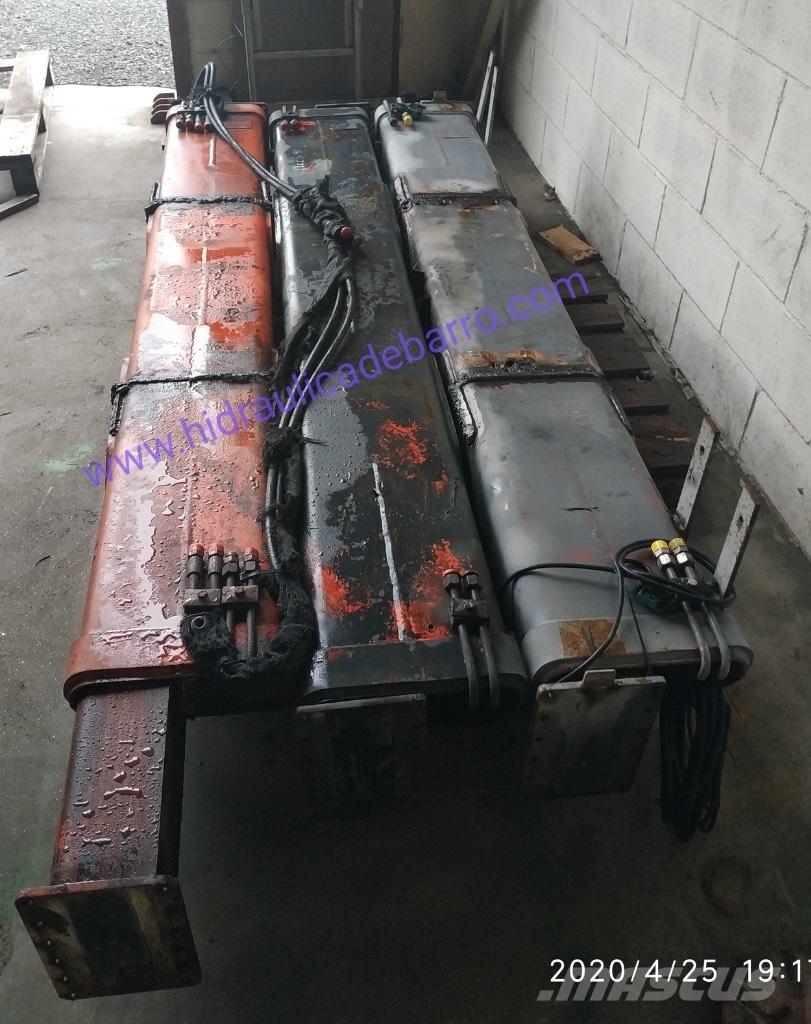 Palfinger BS 877 رافعات تحميل