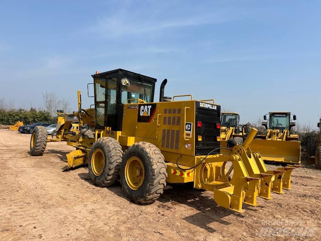 CAT 140 H معدات تمهيد الطرق