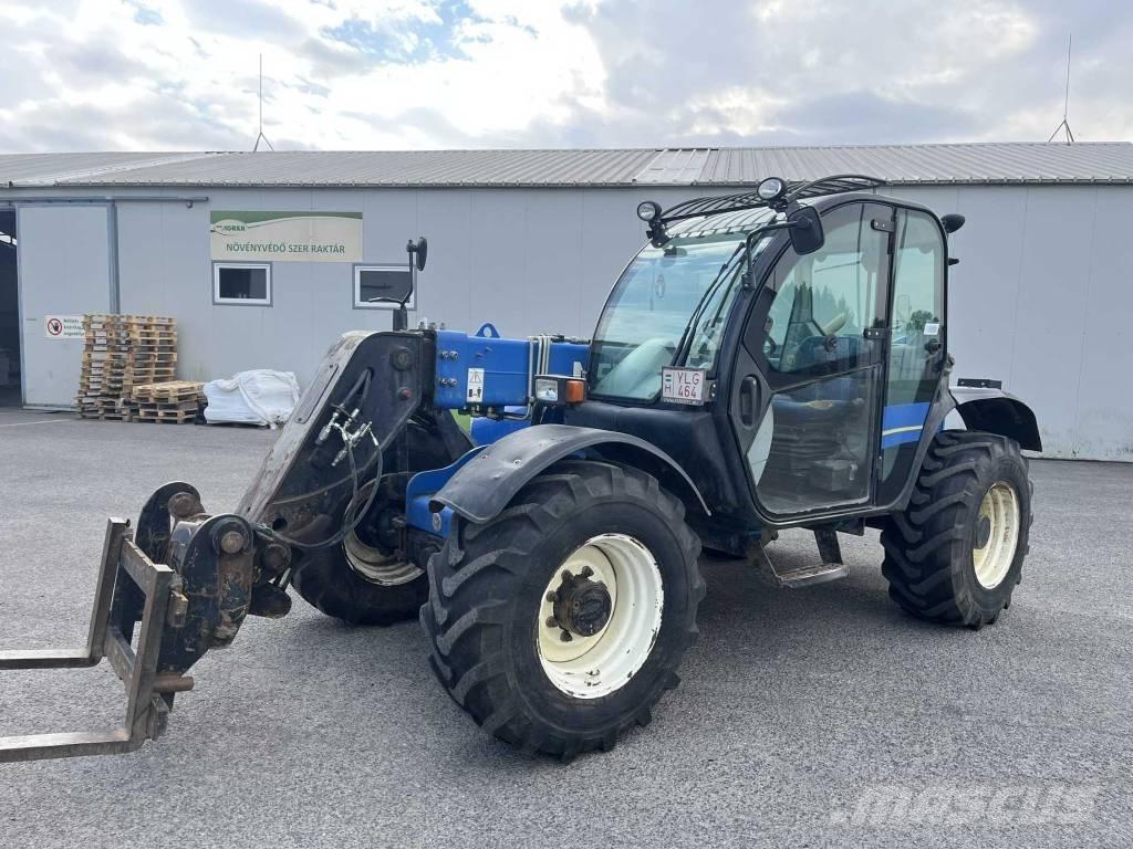 New Holland LM7.35 معدات مناولة لأغراض الزراعة