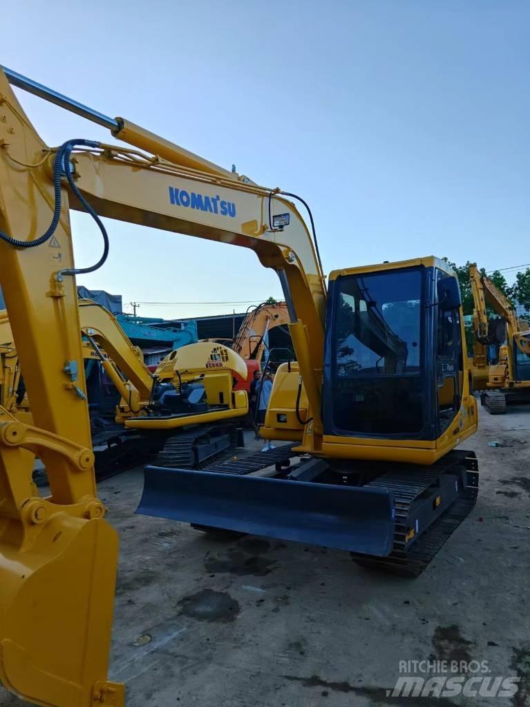 Komatsu PC 60 حفارات صغيرة أقل من 7 طن (حفارات صغيرة)