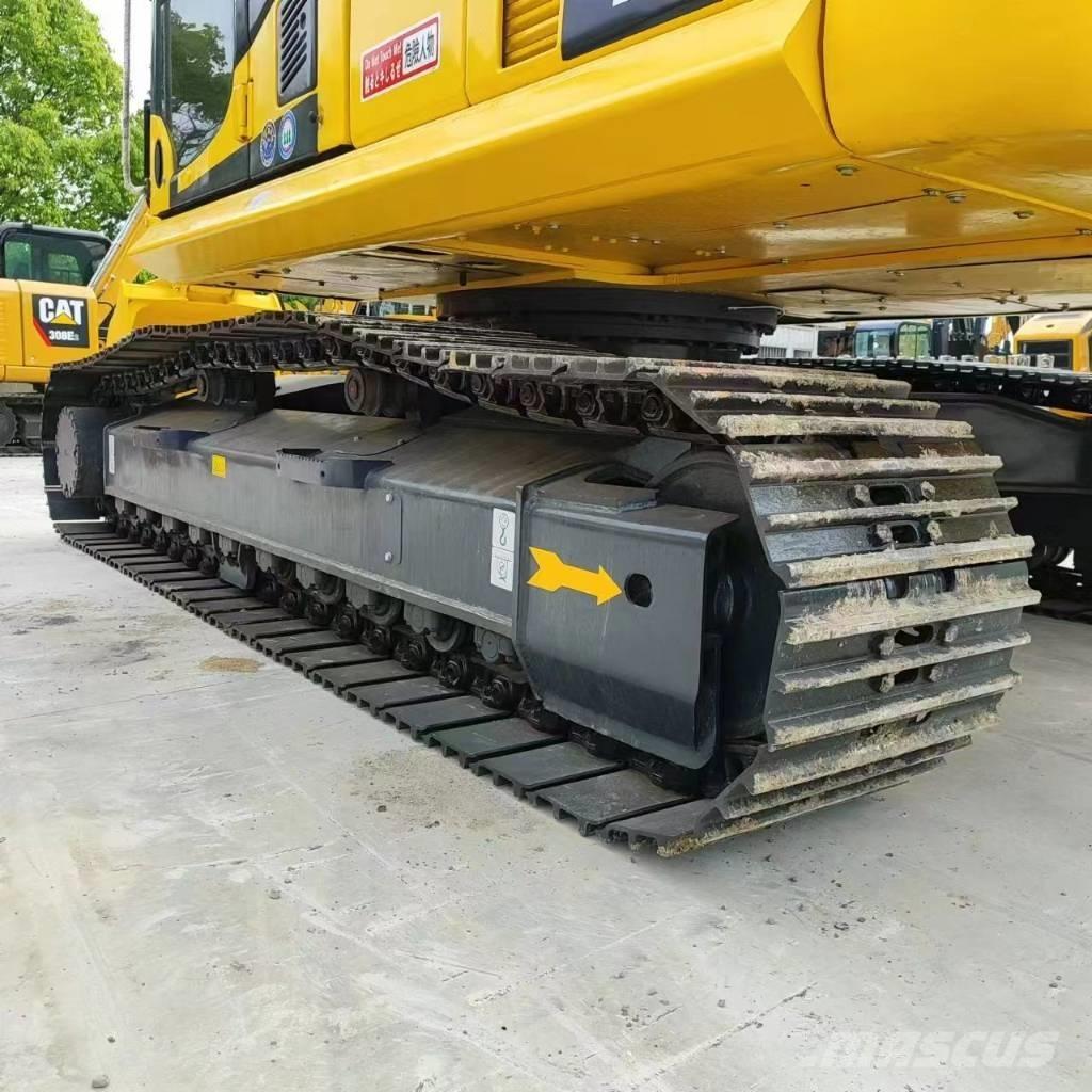 Komatsu PC 240 LC-8 حفارات زحافة
