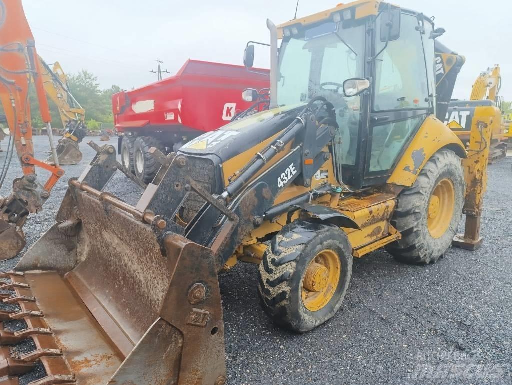CAT 432 E 4x4 لوادر ذات جرافات عكسية