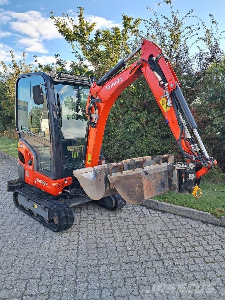 Kubota KX019-4 حفارات صغيرة أقل من 7 طن (حفارات صغيرة)