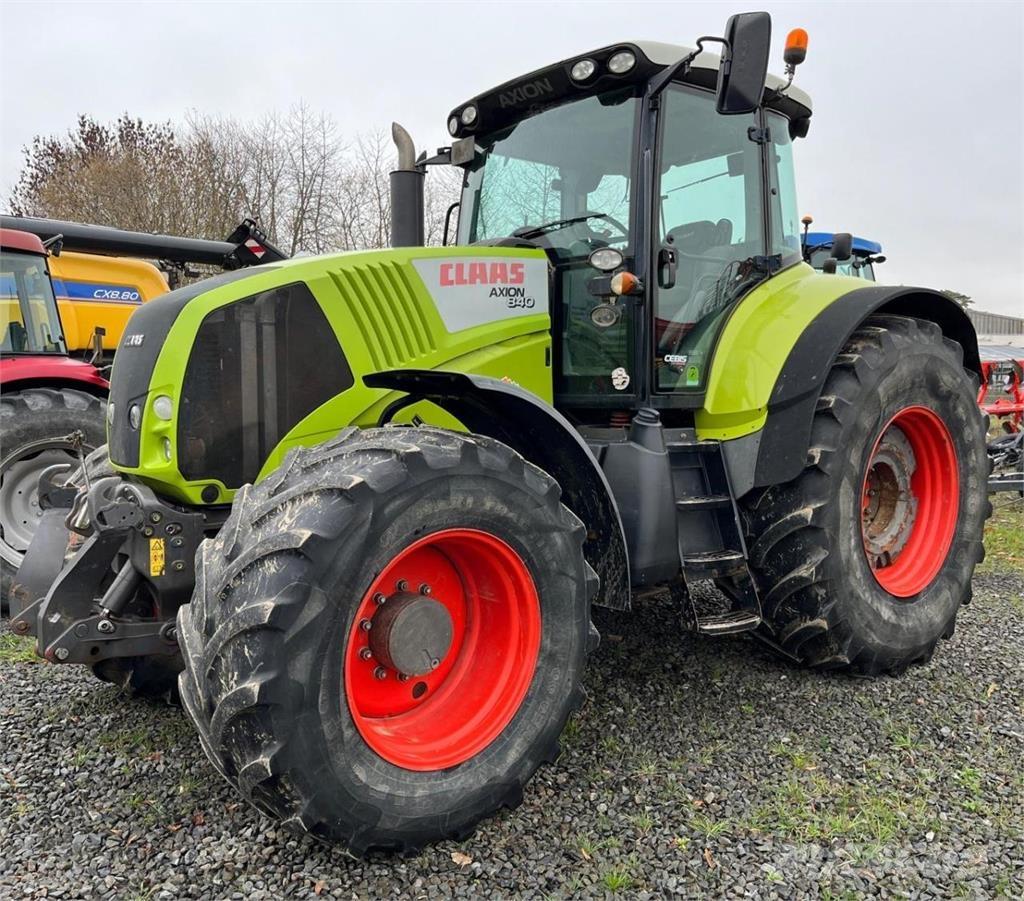 CLAAS Axion 840 الجرارات