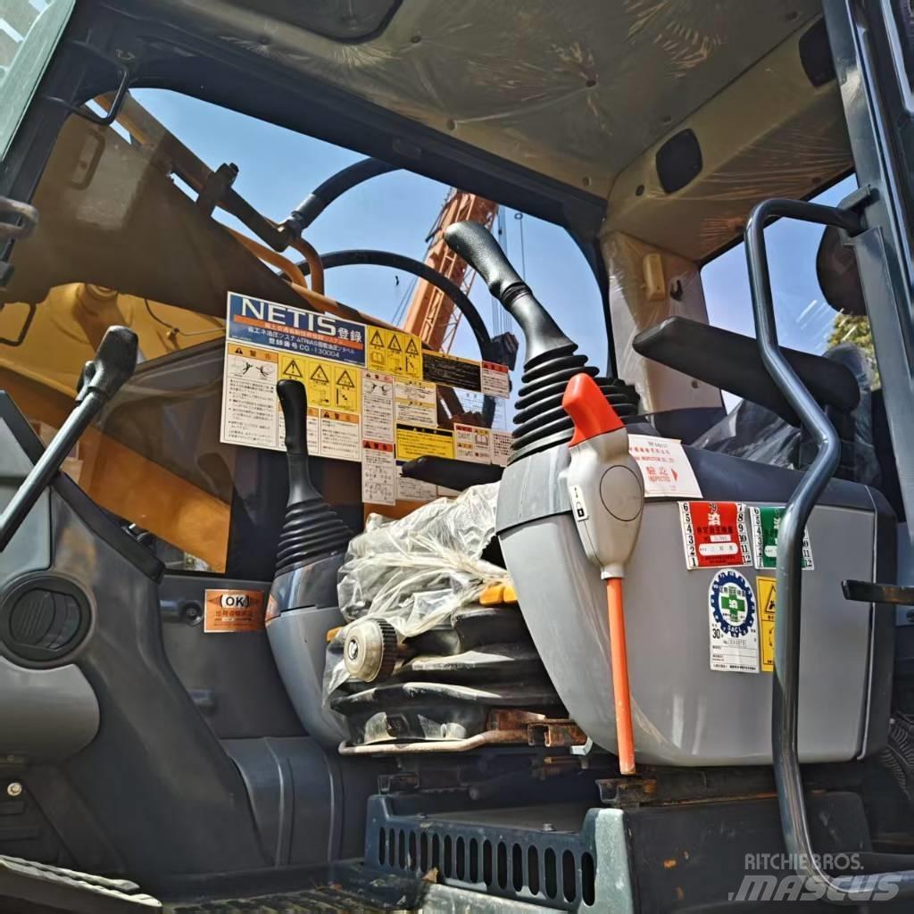 Komatsu PC 450-8 حفارات زحافة