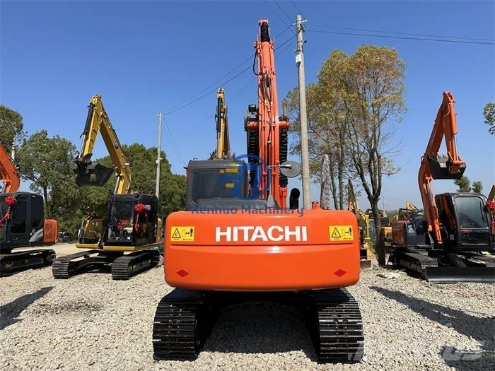 Hitachi ZX 120 حفارات زحافة