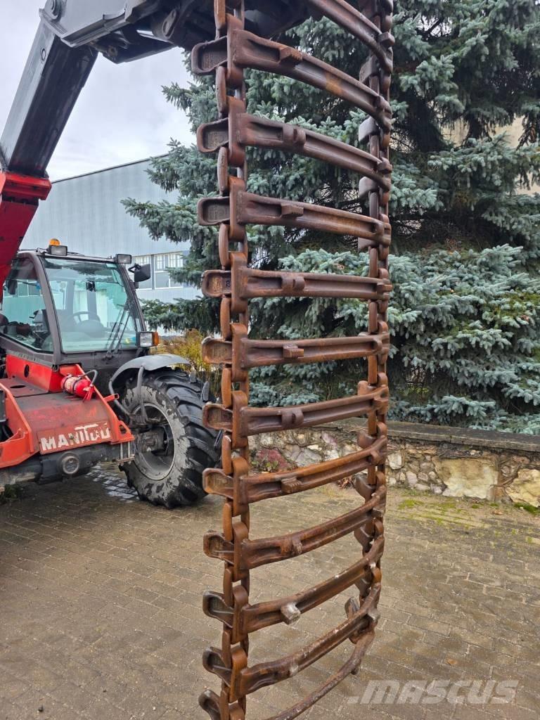 Clark Terra المسارات والسلاسل والهيكل السفلي