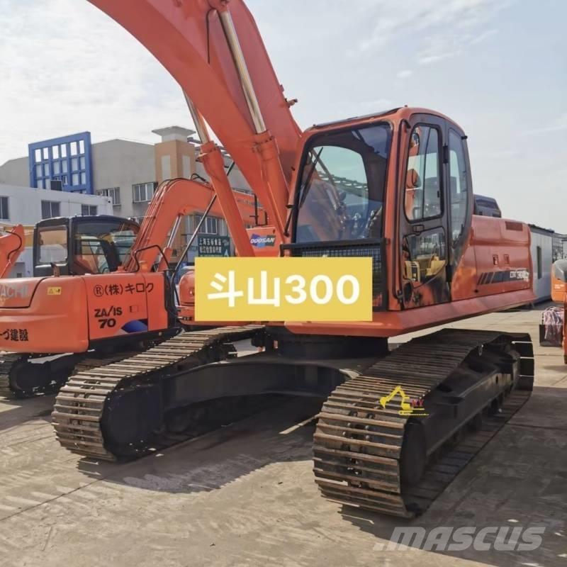 Doosan dh220-7 حفارات زحافة
