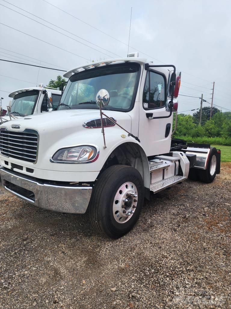 Freightliner M2 وحدات الجر