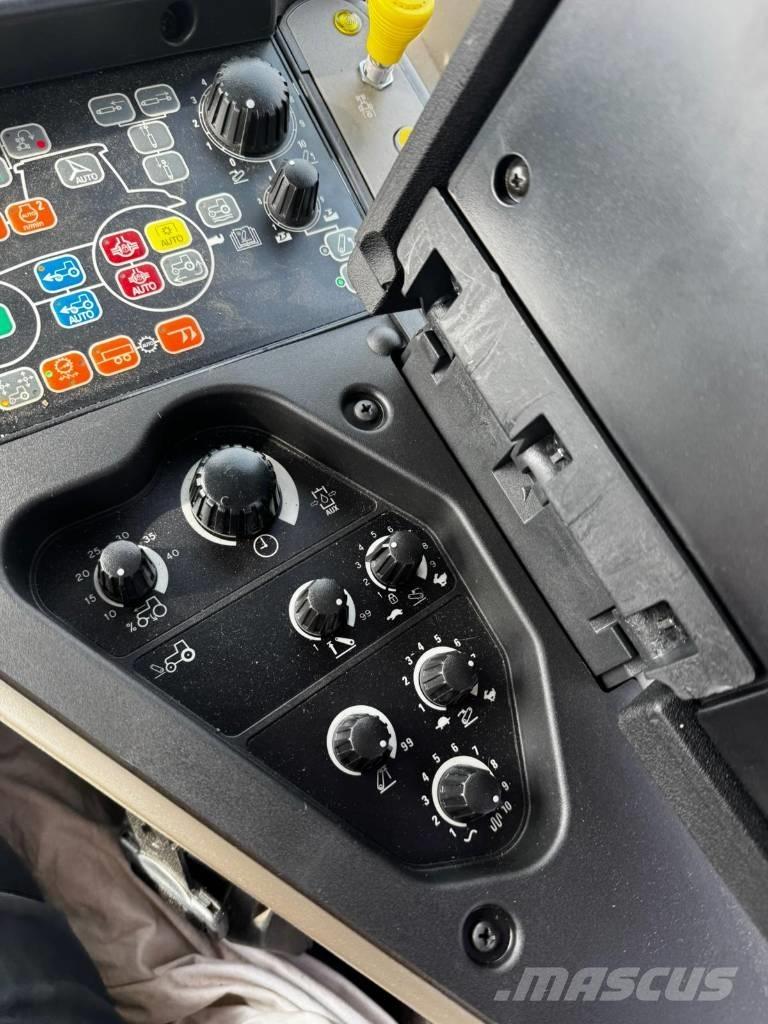 Case IH Puma 165 الجرارات