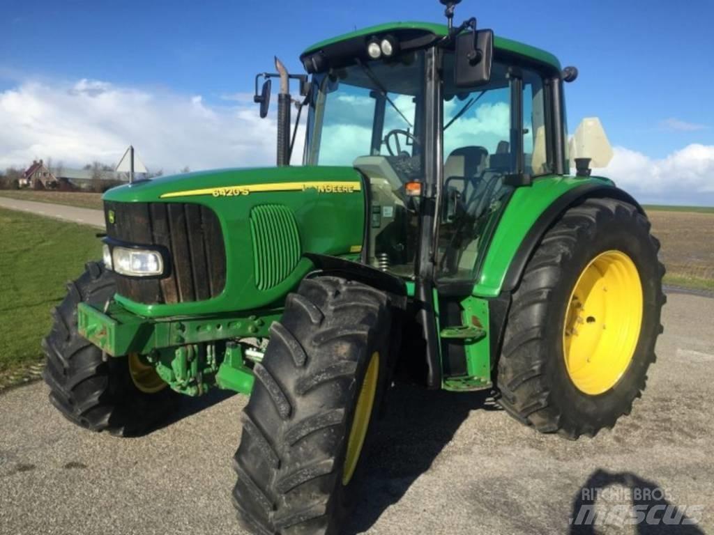 John Deere 6420 S الجرارات