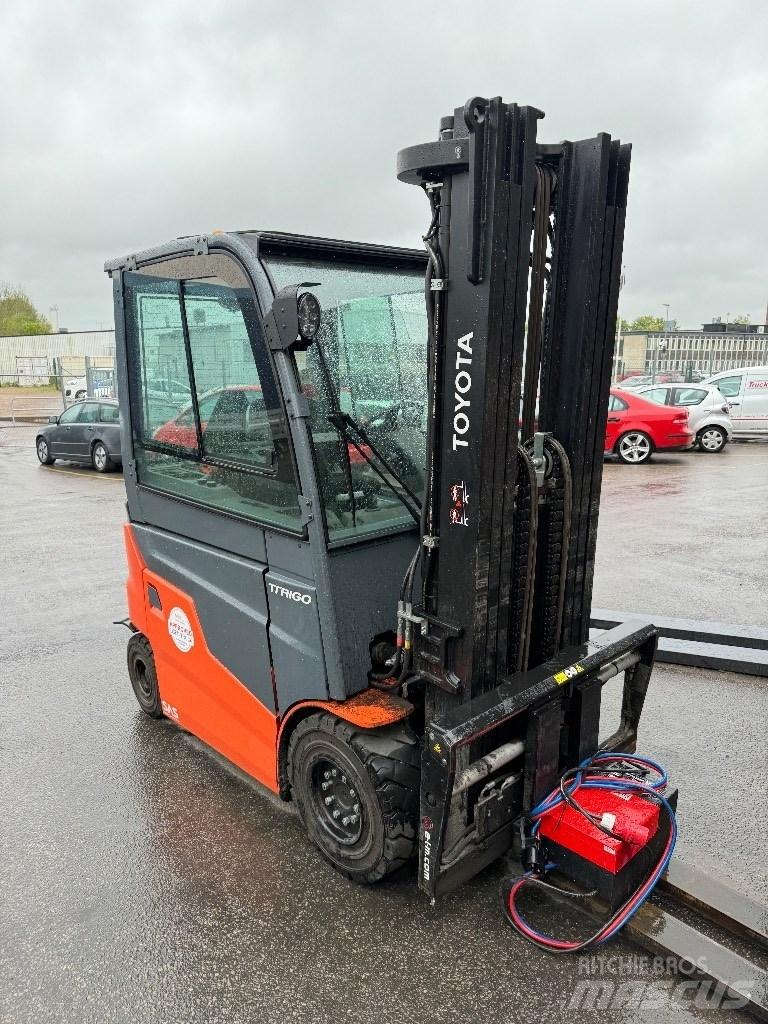 Toyota 9FBMK30T شاحنات ذات رافعات شوكية تعمل بالكهرباء