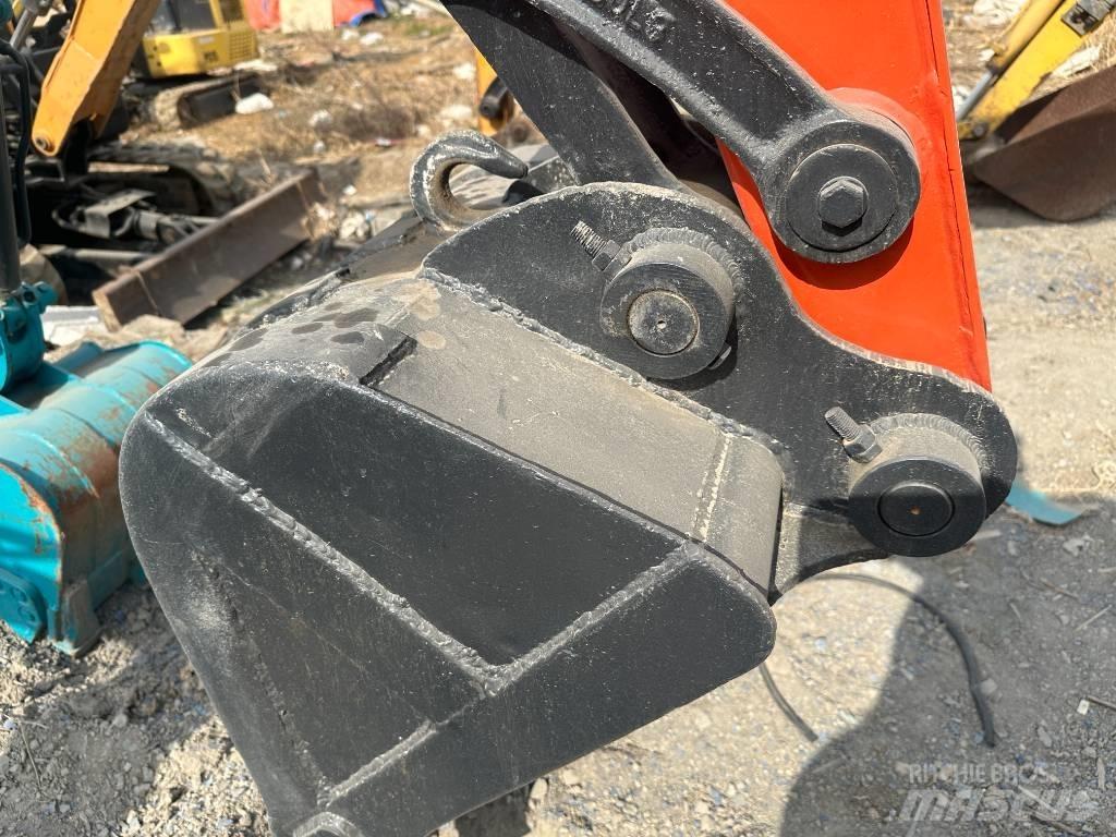 Kubota U35 حفارات صغيرة أقل من 7 طن (حفارات صغيرة)