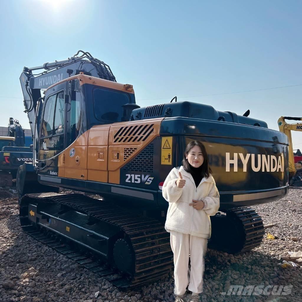 Hyundai 215 حفارات زحافة