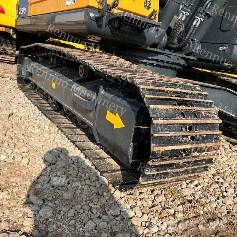 Hyundai 215 حفارات زحافة