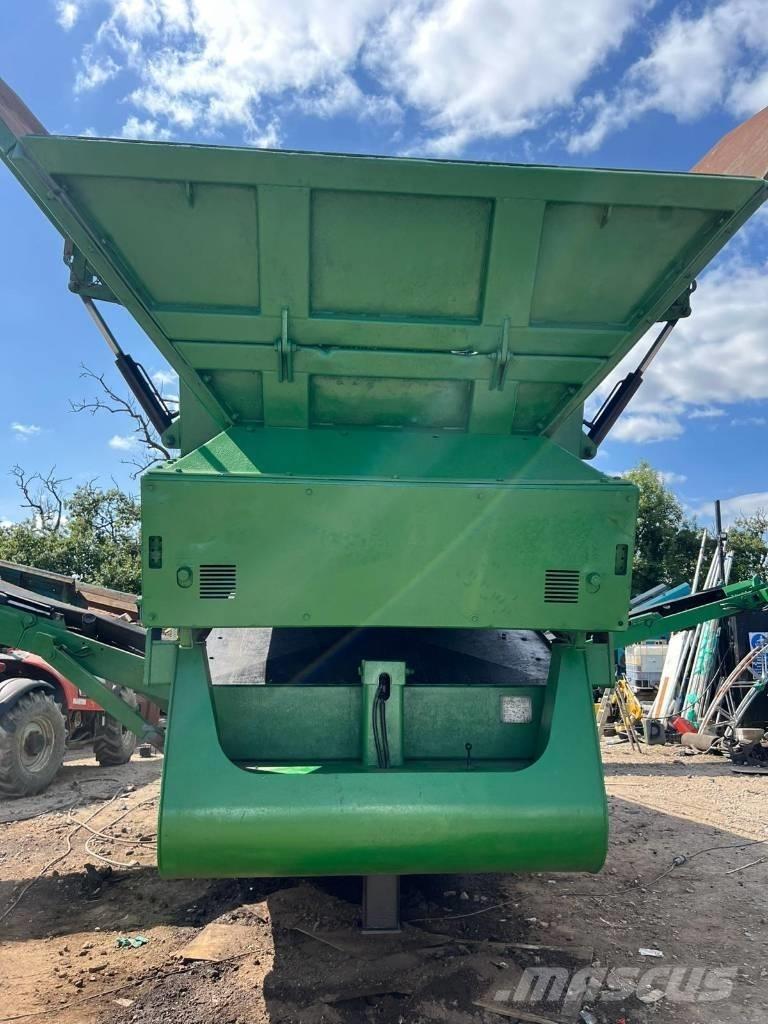 McCloskey R155 أجهزة فحص متنقلة