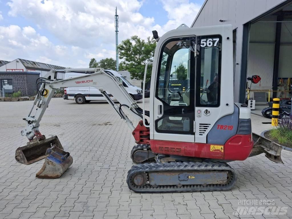 Takeuchi TB 219 حفارات صغيرة أقل من 7 طن (حفارات صغيرة)