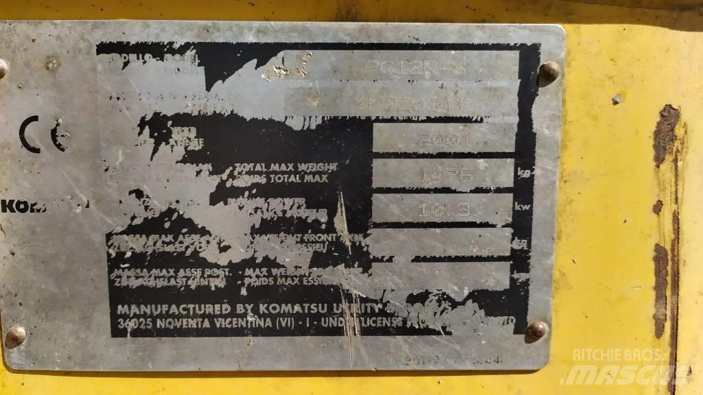 Komatsu PC 12 R-8 حفارات صغيرة أقل من 7 طن (حفارات صغيرة)