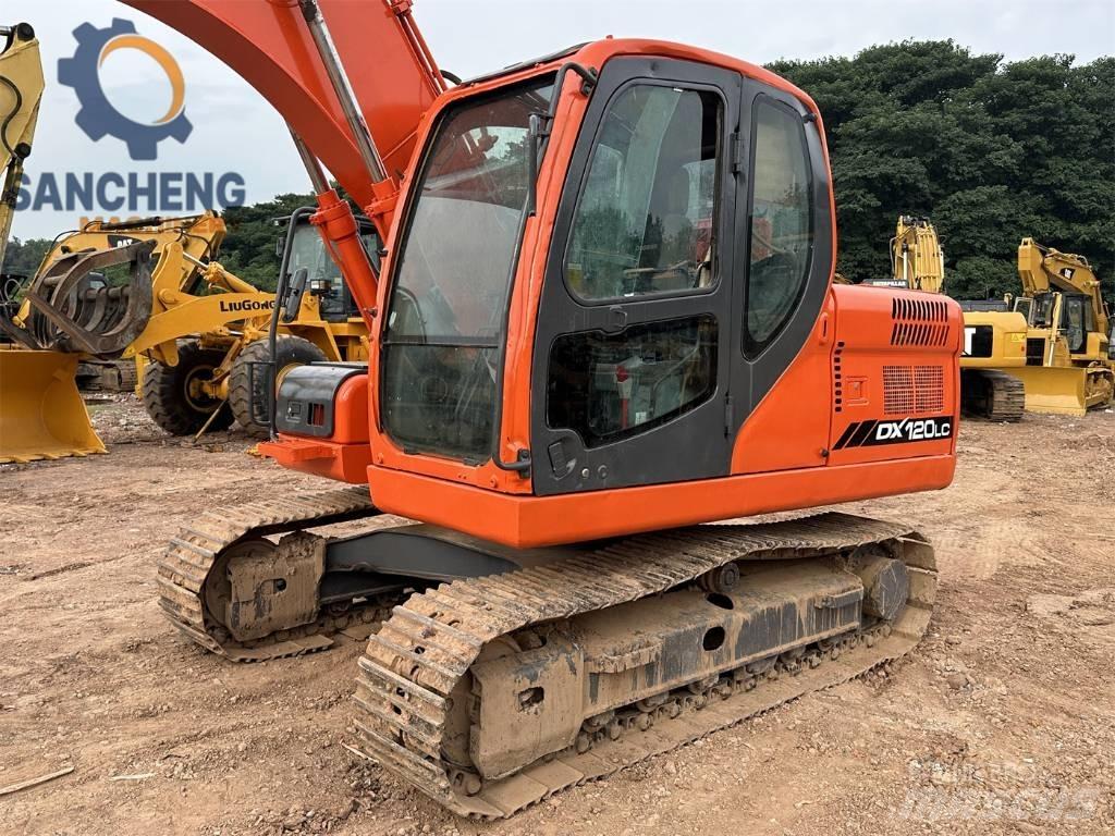 Doosan DX 120 حفارات وسط 7 طن - 12 طن