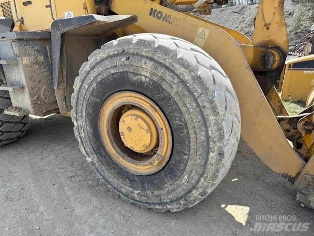 Komatsu WA 470-3H لوادر بعجل