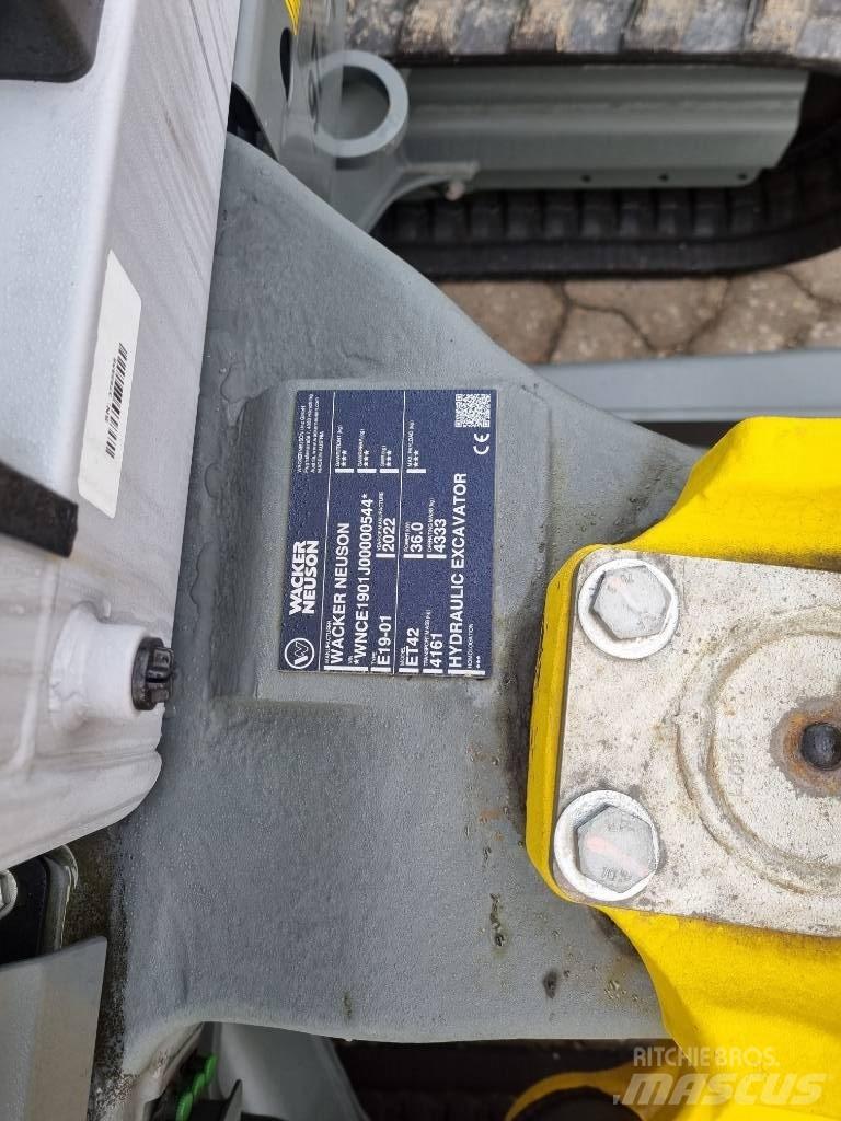 Wacker Neuson ET 42 حفارات زحافة